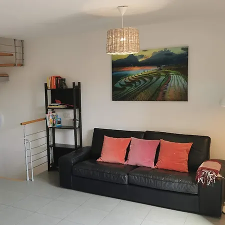 Modern Seafront Flat With A Private Garage * エル・メダノ