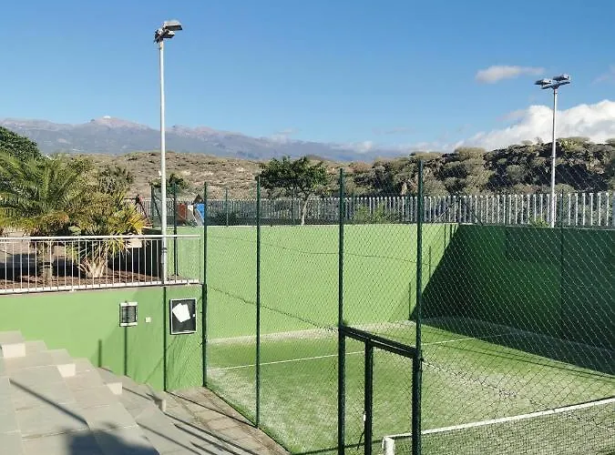 Modern Seafront Flat With A Private Garage El Medano (Tenerife)