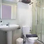 Apartment Modern Seafront Flat With A Private Garage *