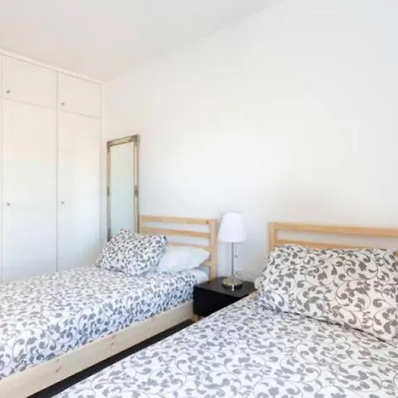 Apartment Modern Seafront Flat With A Private Garage