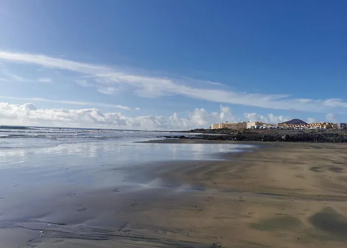 Modern Seafront Flat With A Private Garage El Médano